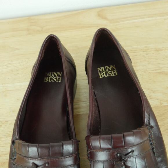 Vintage Men\'s 8 Tassel Loafers Burgundy Maroon Preppy Woven Leather Academia main image 13